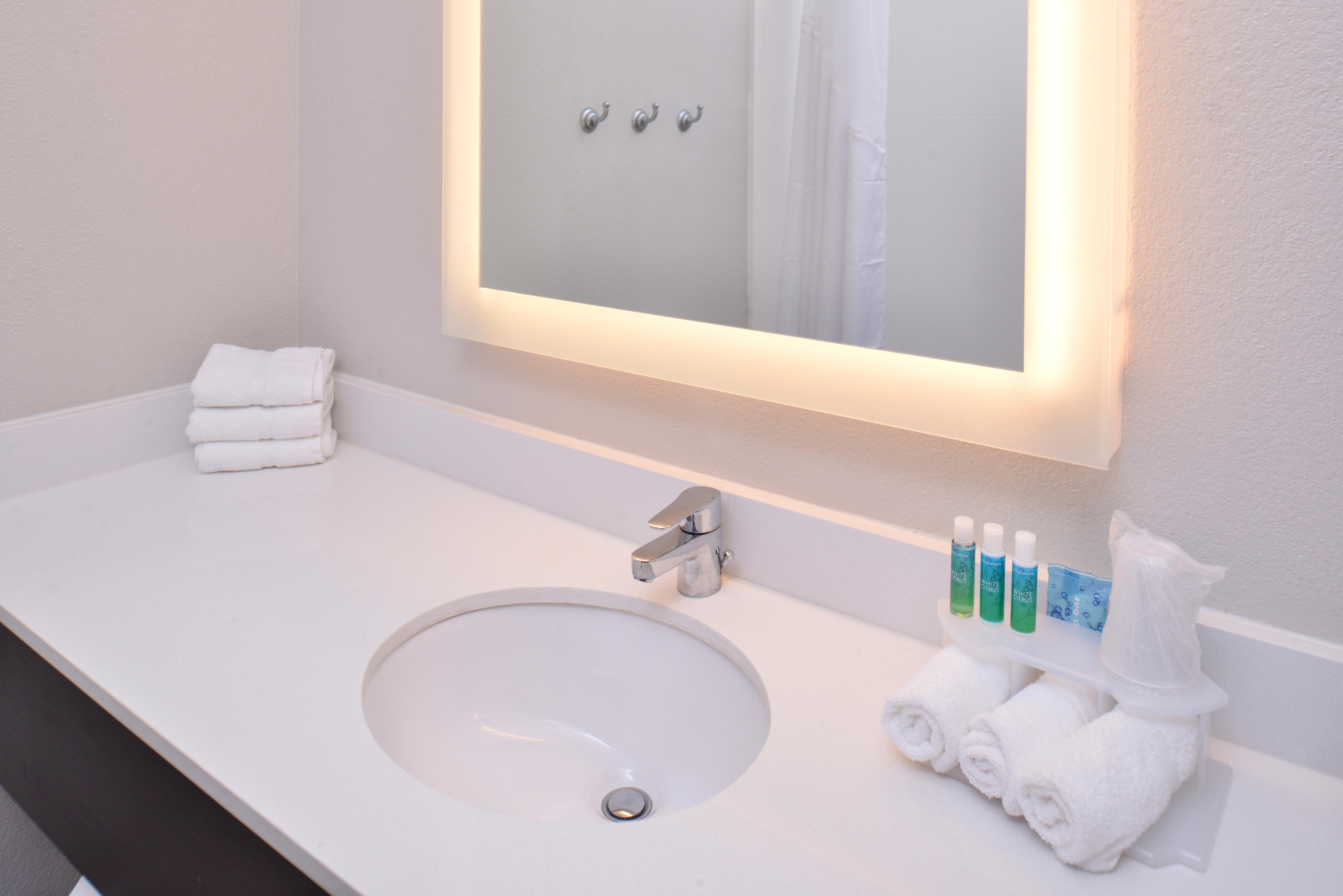 Holiday Inn Express & Suites Corpus Christi-N Padre Island By Ihg Exteriör bild